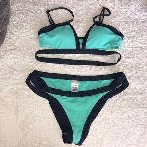 L *Space Charlie S bottoms